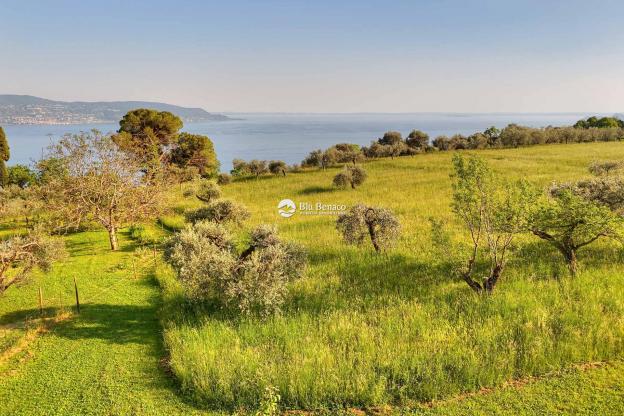 lotti di terreno in vendita