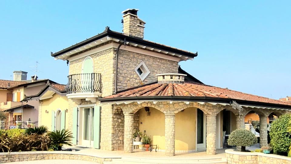 Villa Lucia in vendita