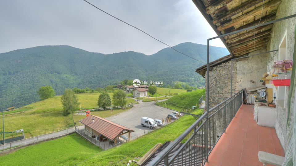 Immobilien in Capovalle zu verkaufen