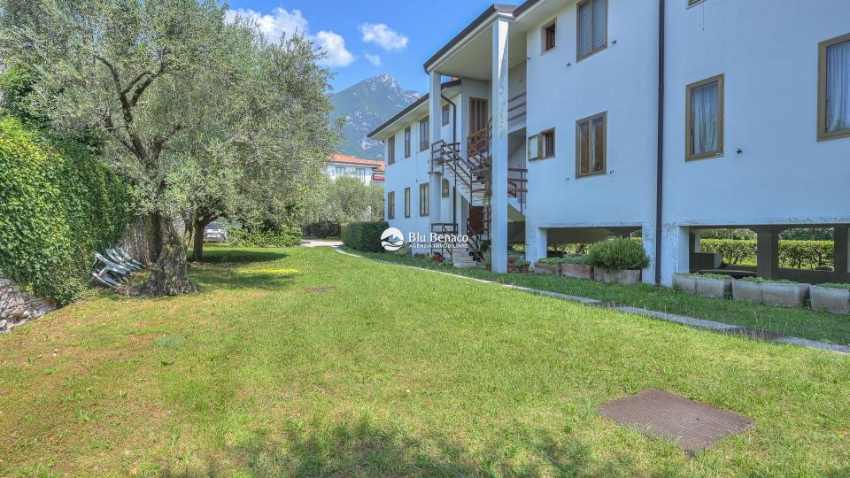 Three-room apartment for sale in Toscolano