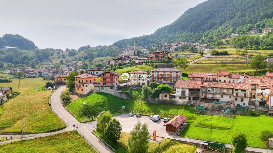 Proprietà in vendita a Capovalle