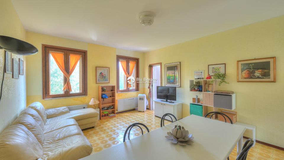 Three-room apartment for sale in Toscolano