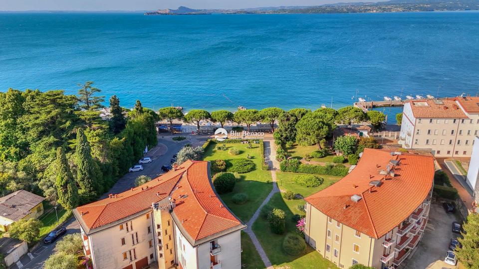 Drei-Zimmer-Wohnung am See zu verkaufen in Maderno