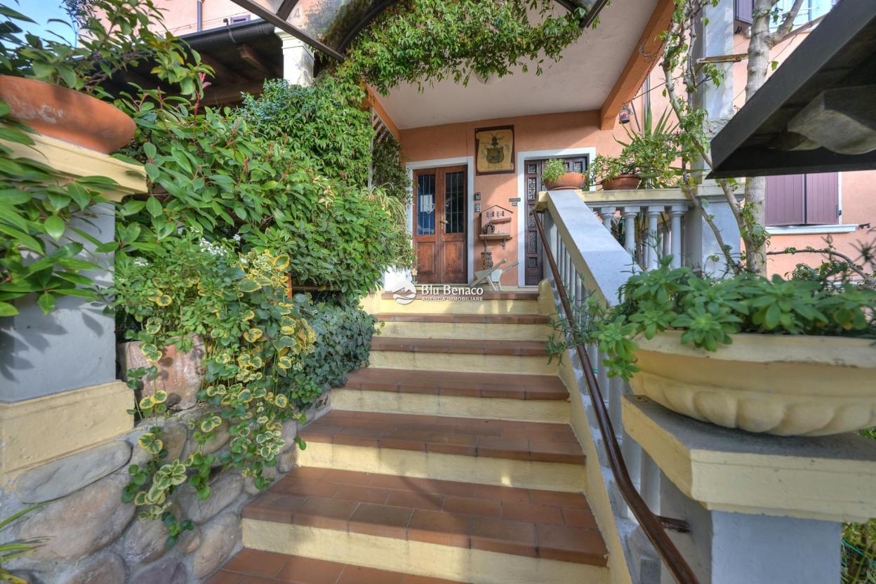 Four-room apartment for sale in Salò