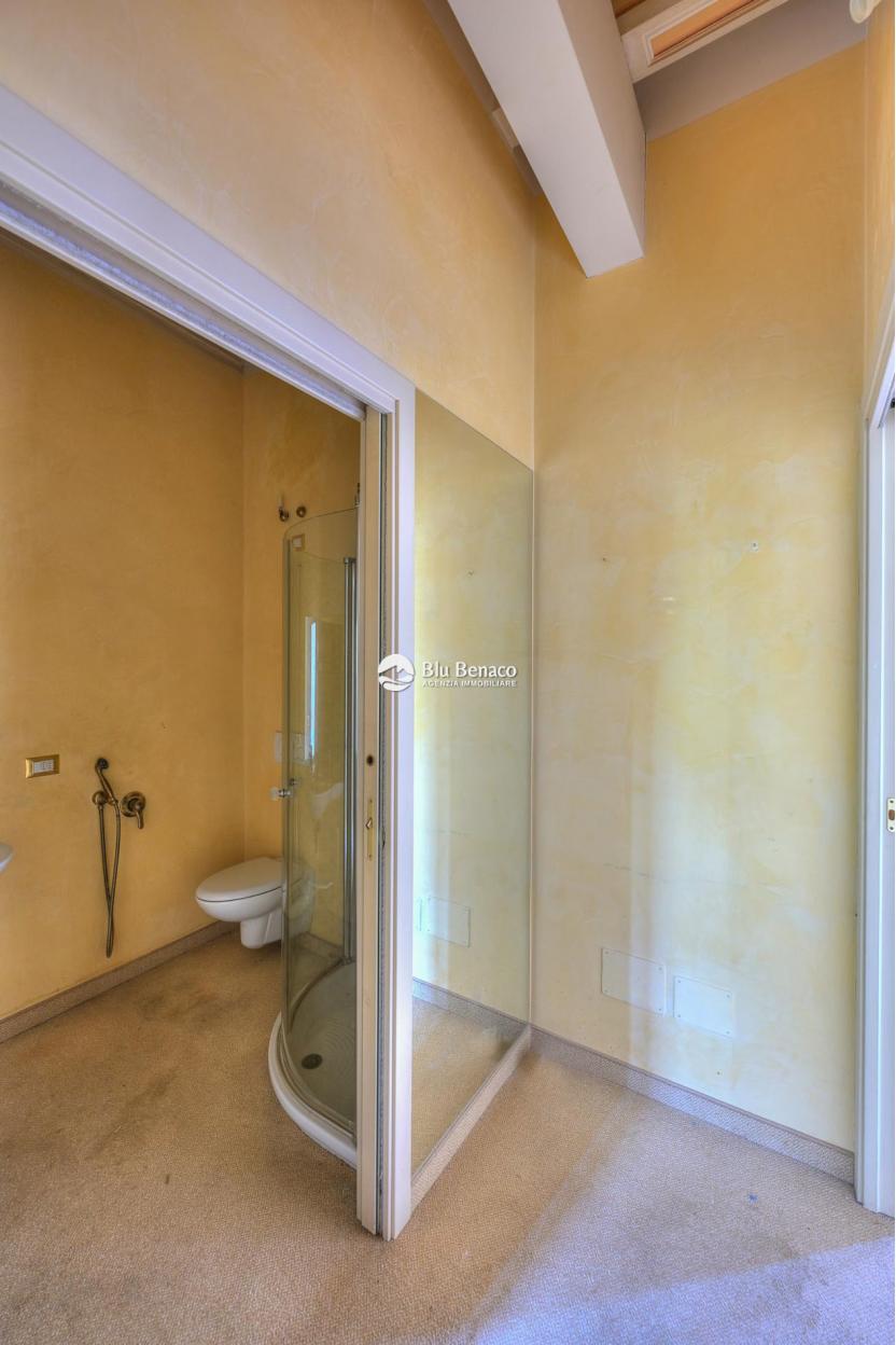 Delightful one-bedroom apartment for sale in Toscolano