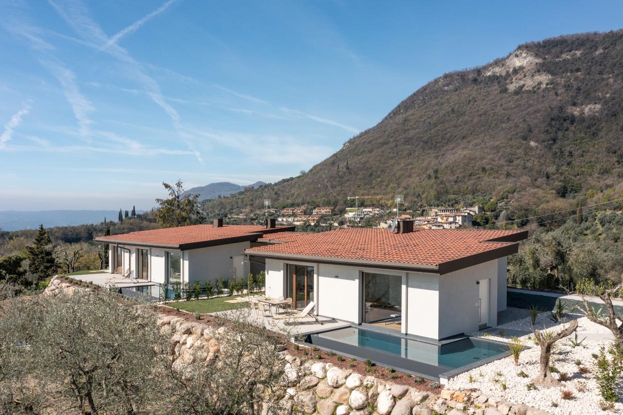 Villa con meravigliosa vista lago a Montemaderno